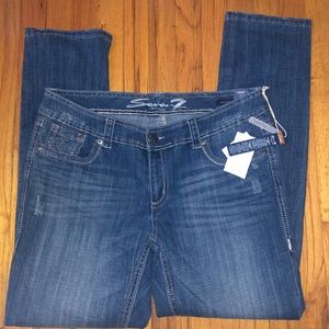 Nwt seven 7 straight leg distressed jeans